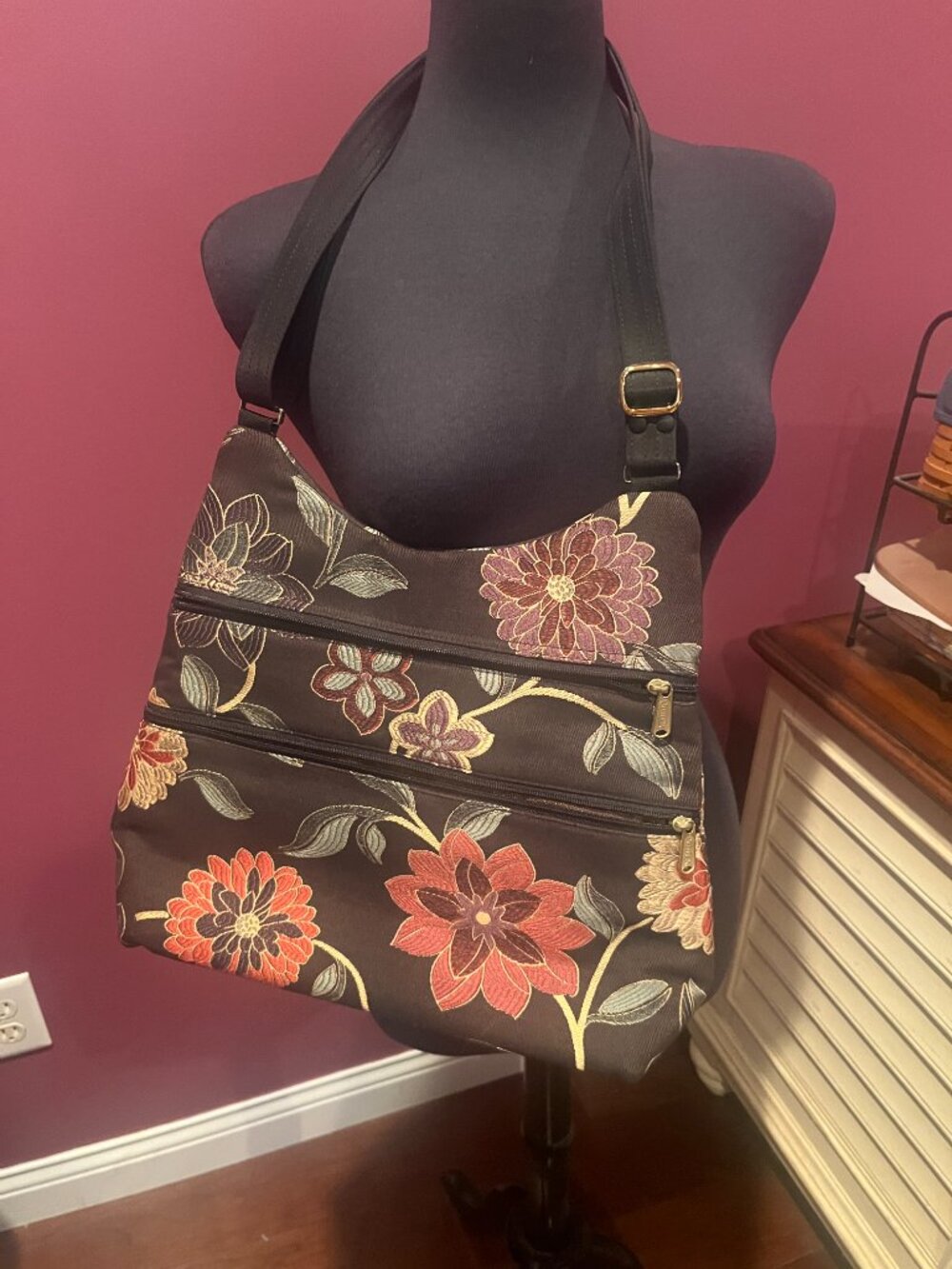 VINTAGE -  Danny K 
Embroidered Floral Black Shoulder Bag with Adjustable Strap